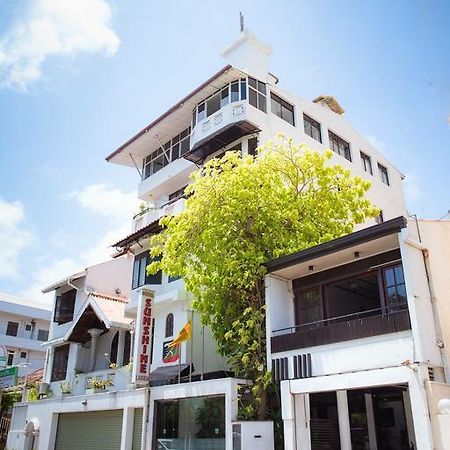 Hotel Sunshine Colombo Exterior foto