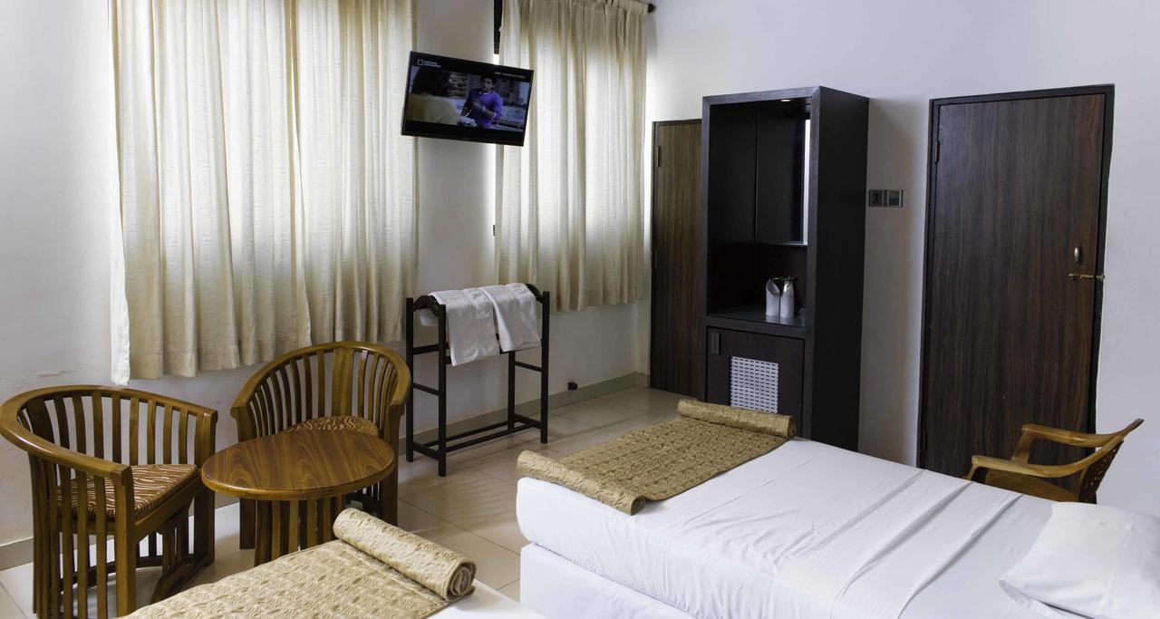 Hotel Sunshine Colombo Exterior foto