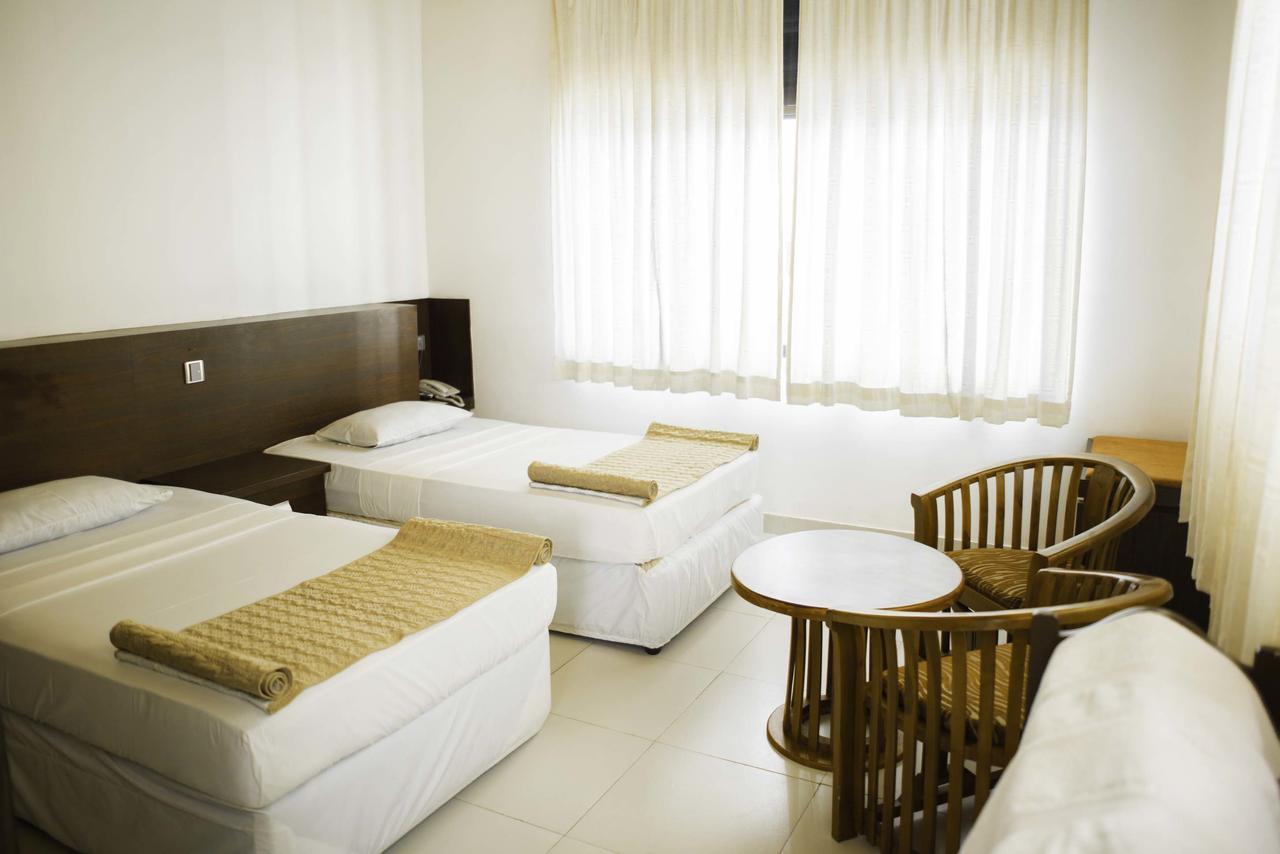 Hotel Sunshine Colombo Exterior foto